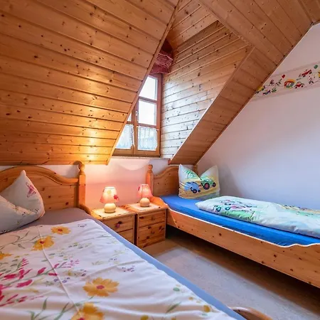 Griesslhof Apartment *